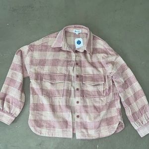 brand new nest boutique pink plaid button up